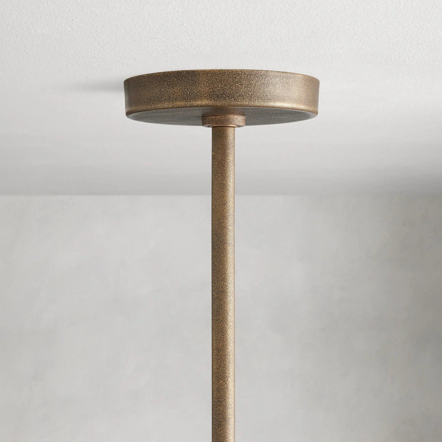 Round Emmmet Chandelier