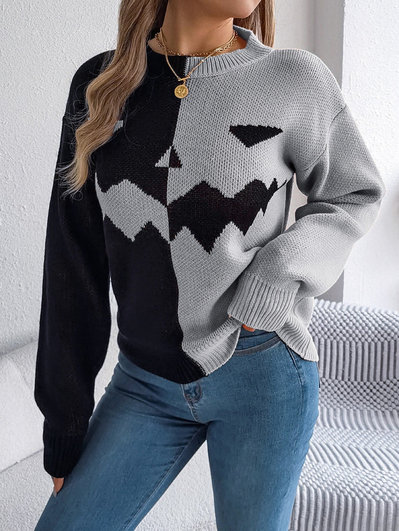 Halloweira Knit Pullover