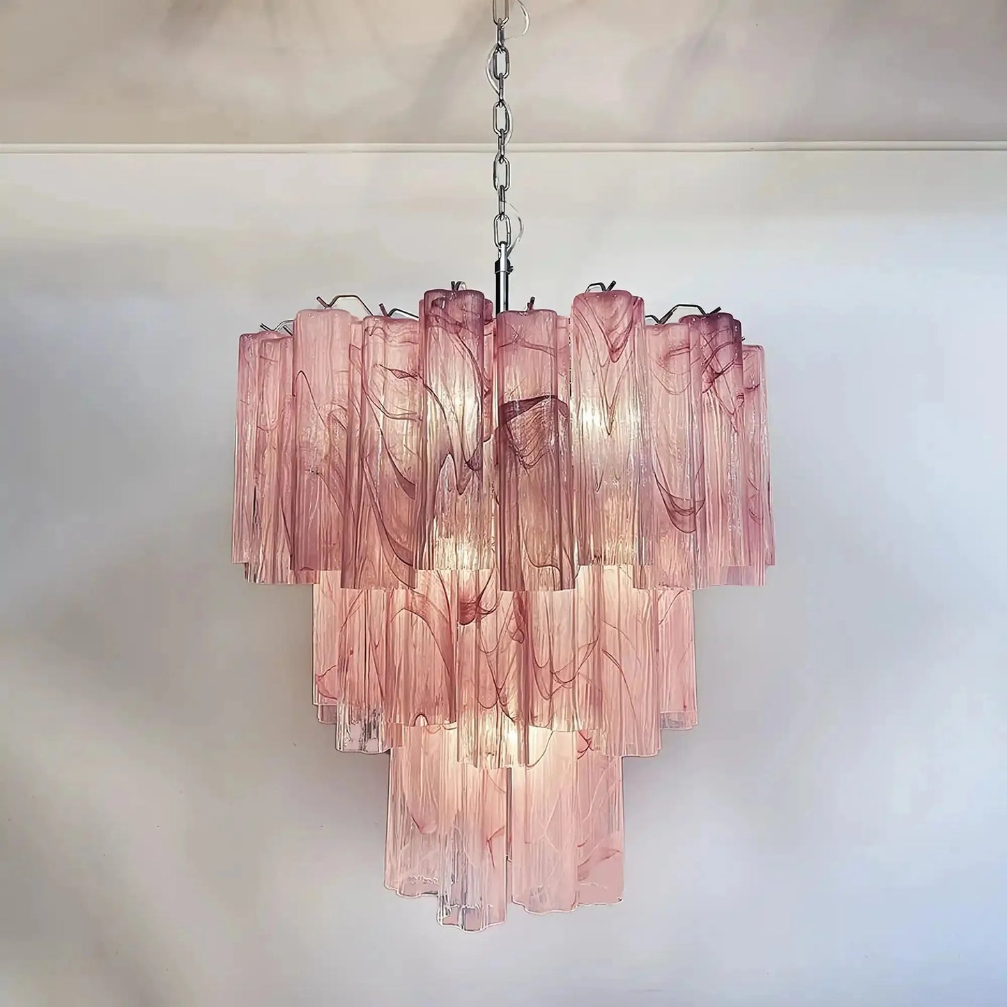 Murano Chandelier – 48 tubes – Alabaster Pink