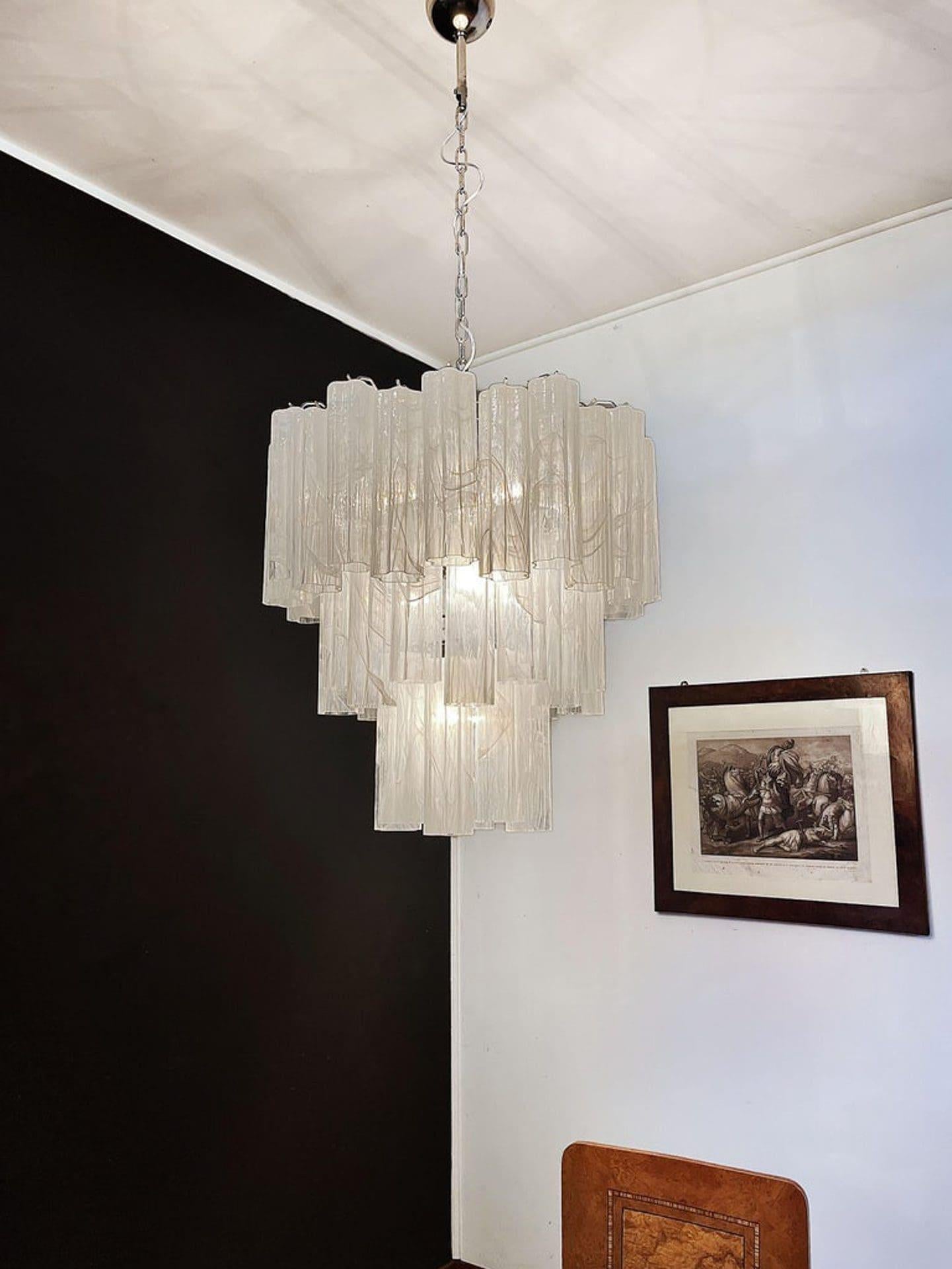 Murano Chandelier – 48 tubes – Alabaster White