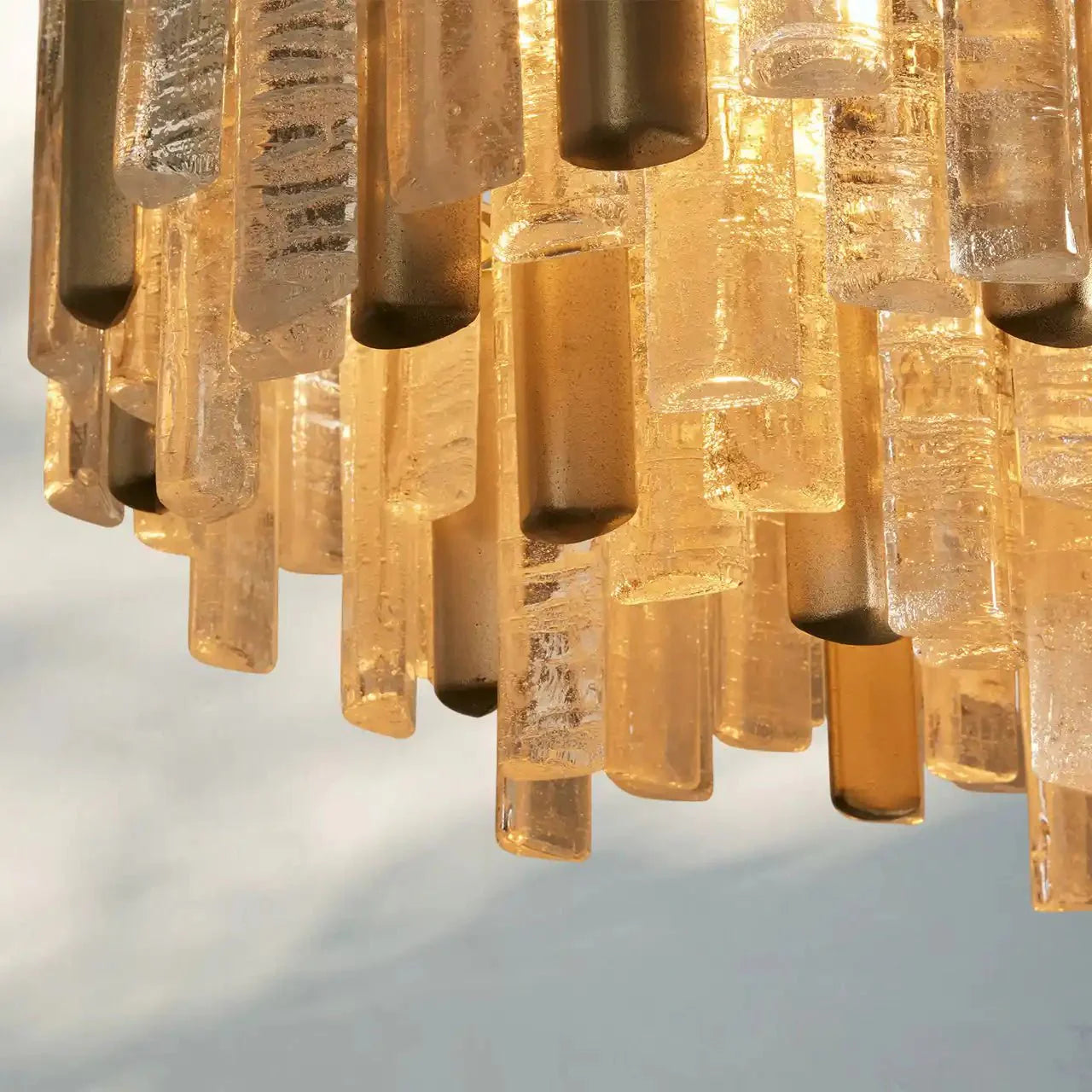 Neve Linear Chandelier