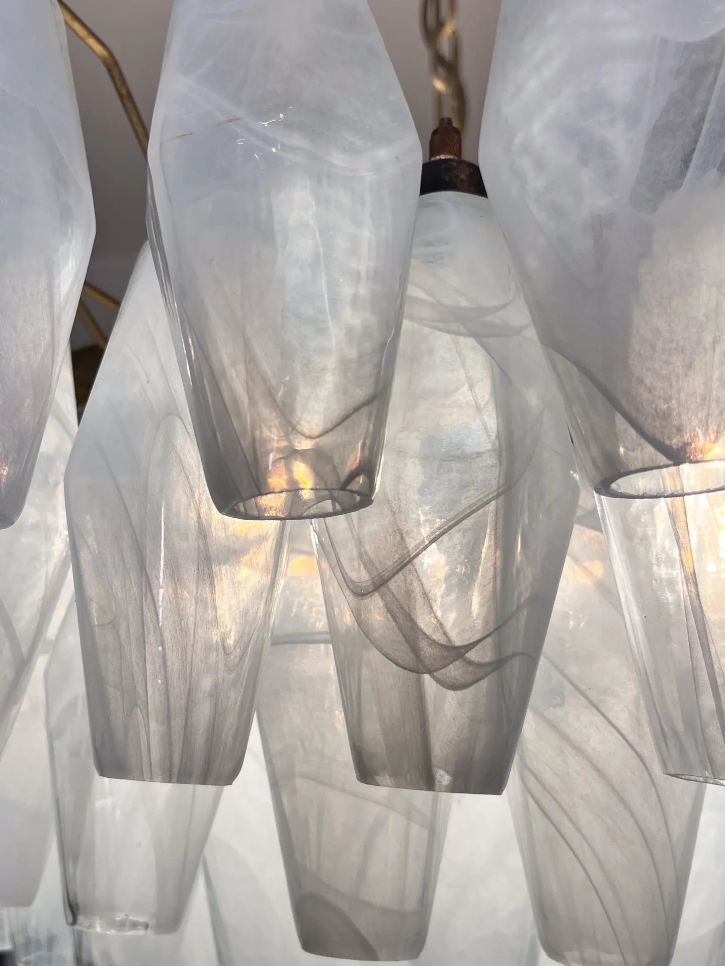 Muraano White Alabaster Poliedri Chandelier 185 glass