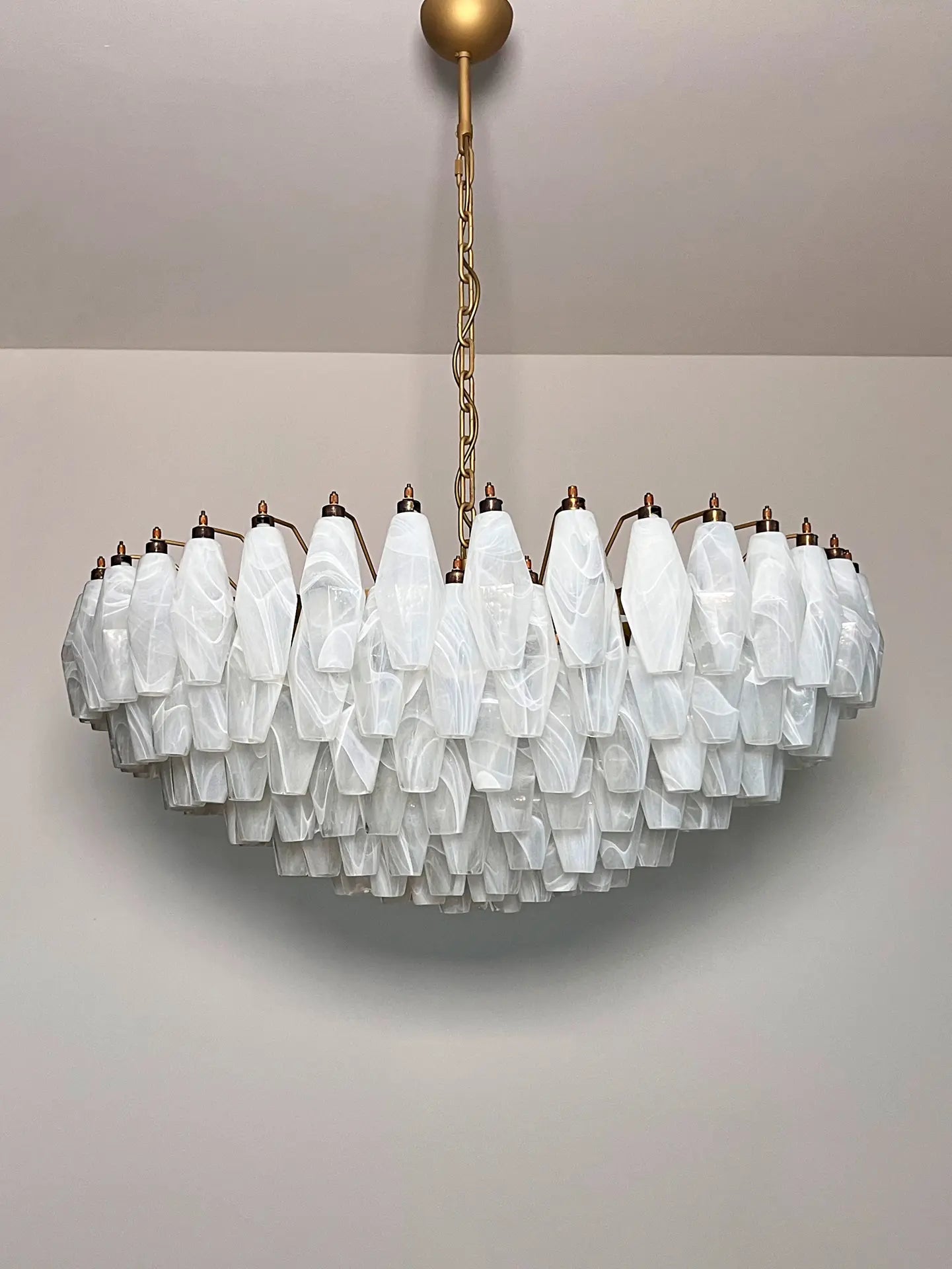 Muraano White Alabaster Poliedri Chandelier 185 glass