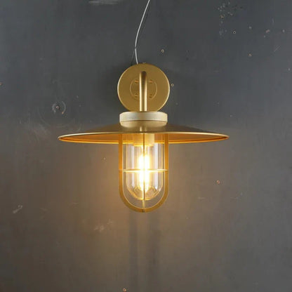 Utilitaire Barn Outdoor Sconce