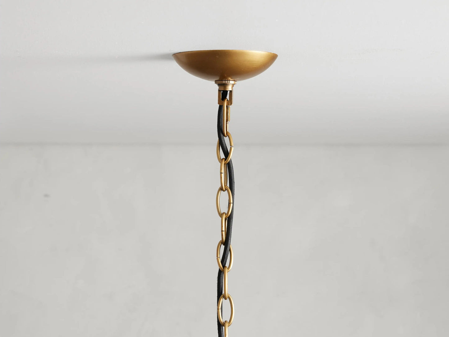 Adeela Chandelier 26" 32"