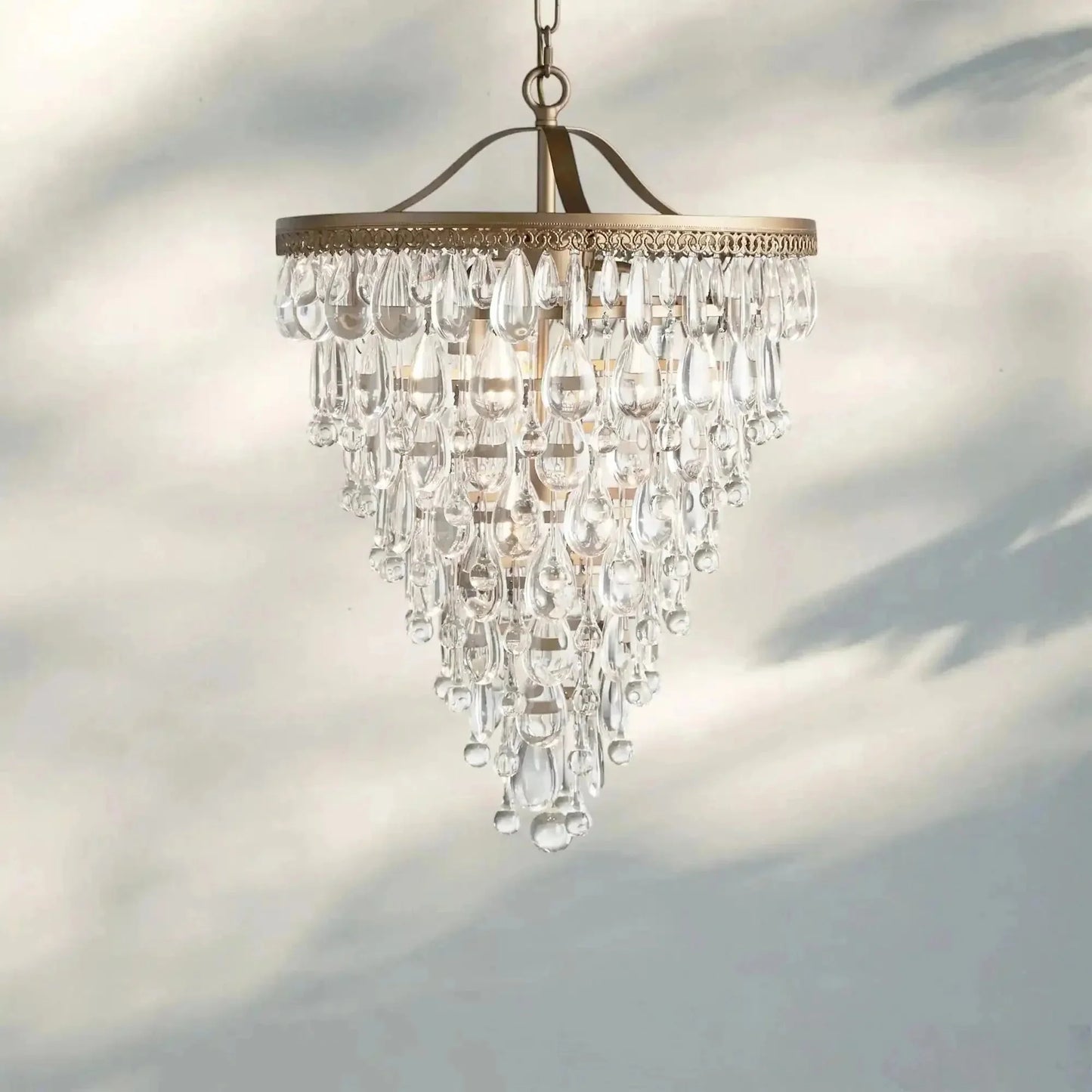Anabelle Round Chandelier 17''23''H