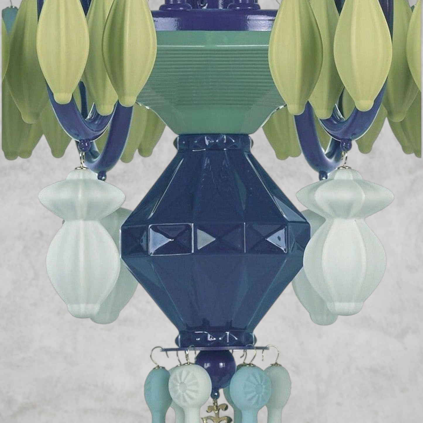 Belle De Nuit 12-Lights Chandelier
