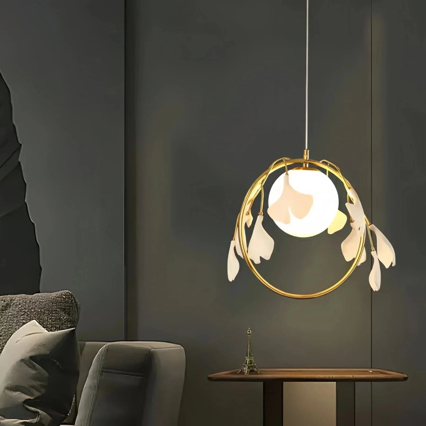 Ceramic Gingko Pendant Lamp