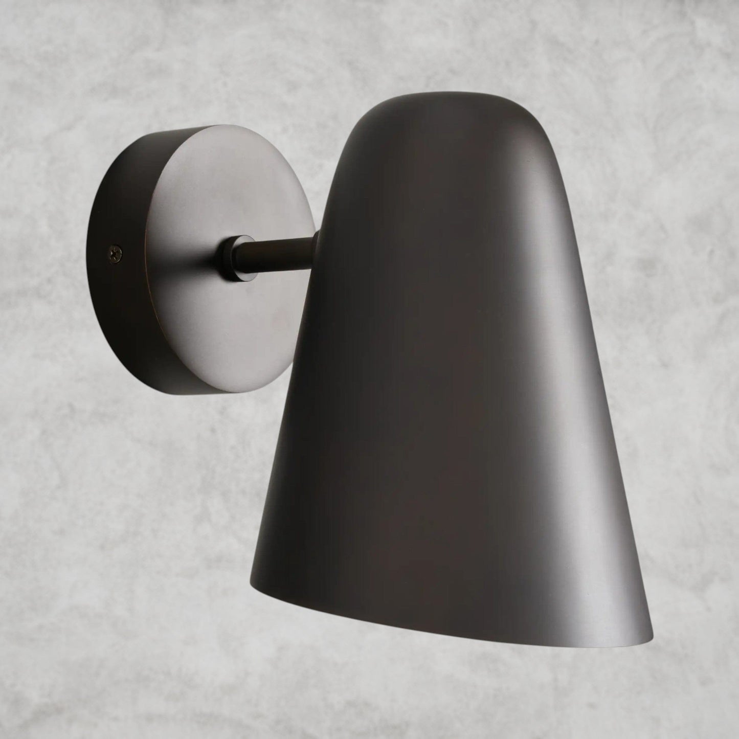 Elih Sconce