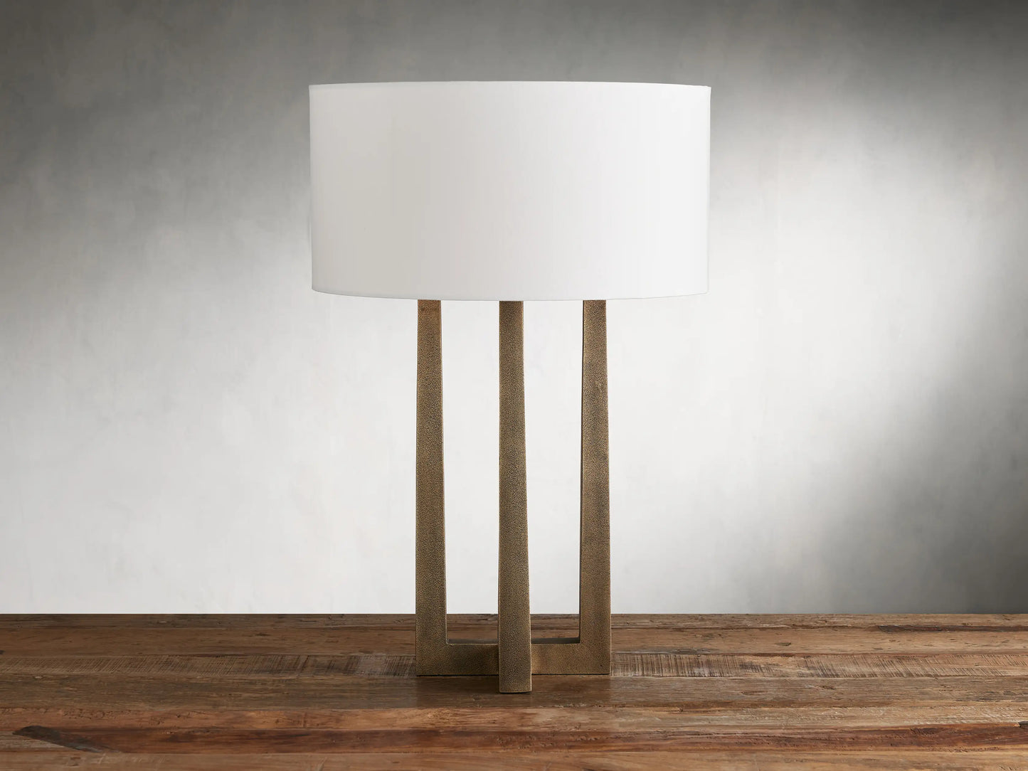 Emmmet Table Lamp