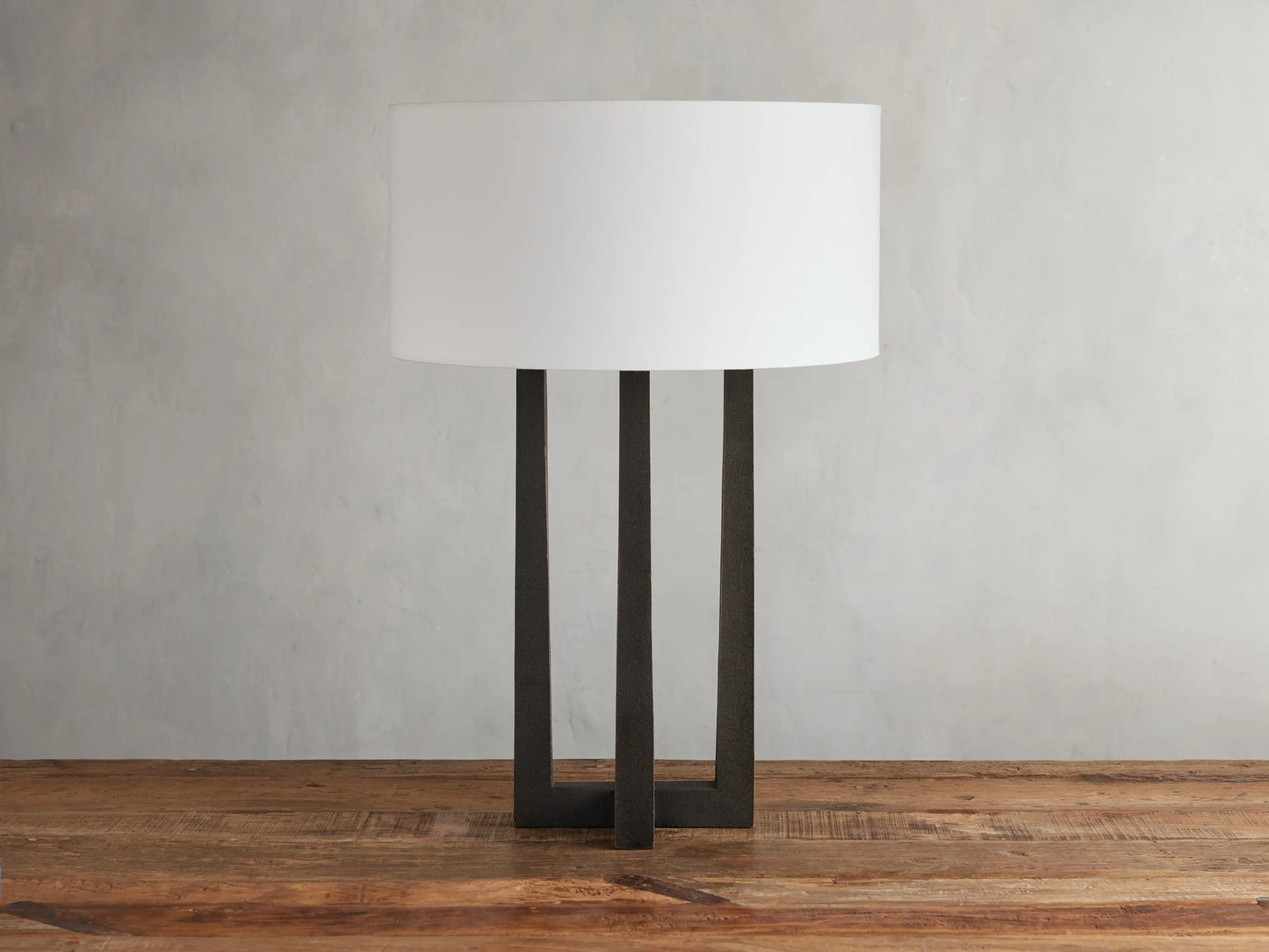 Emmmet Table Lamp