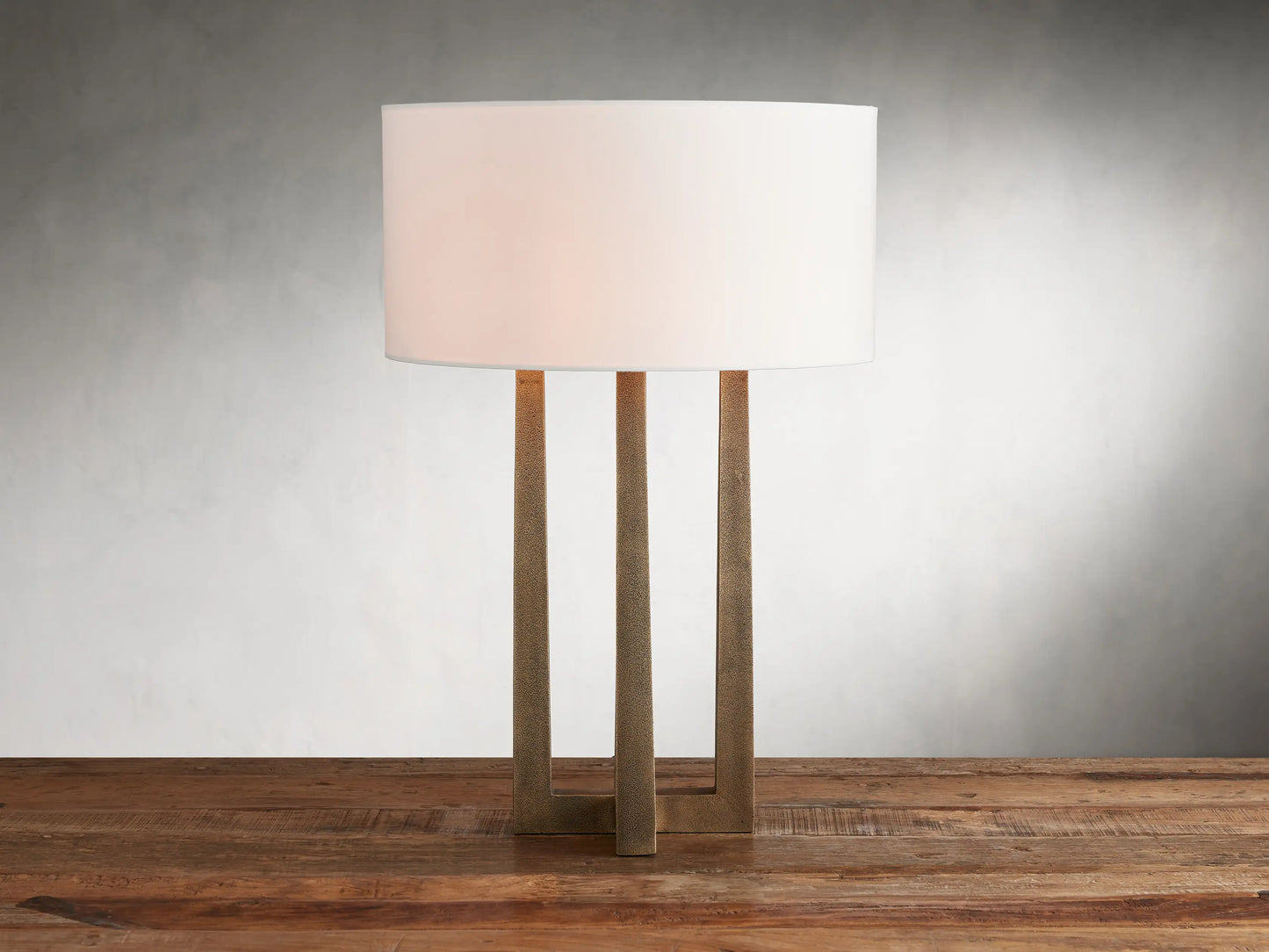 Emmmet Table Lamp