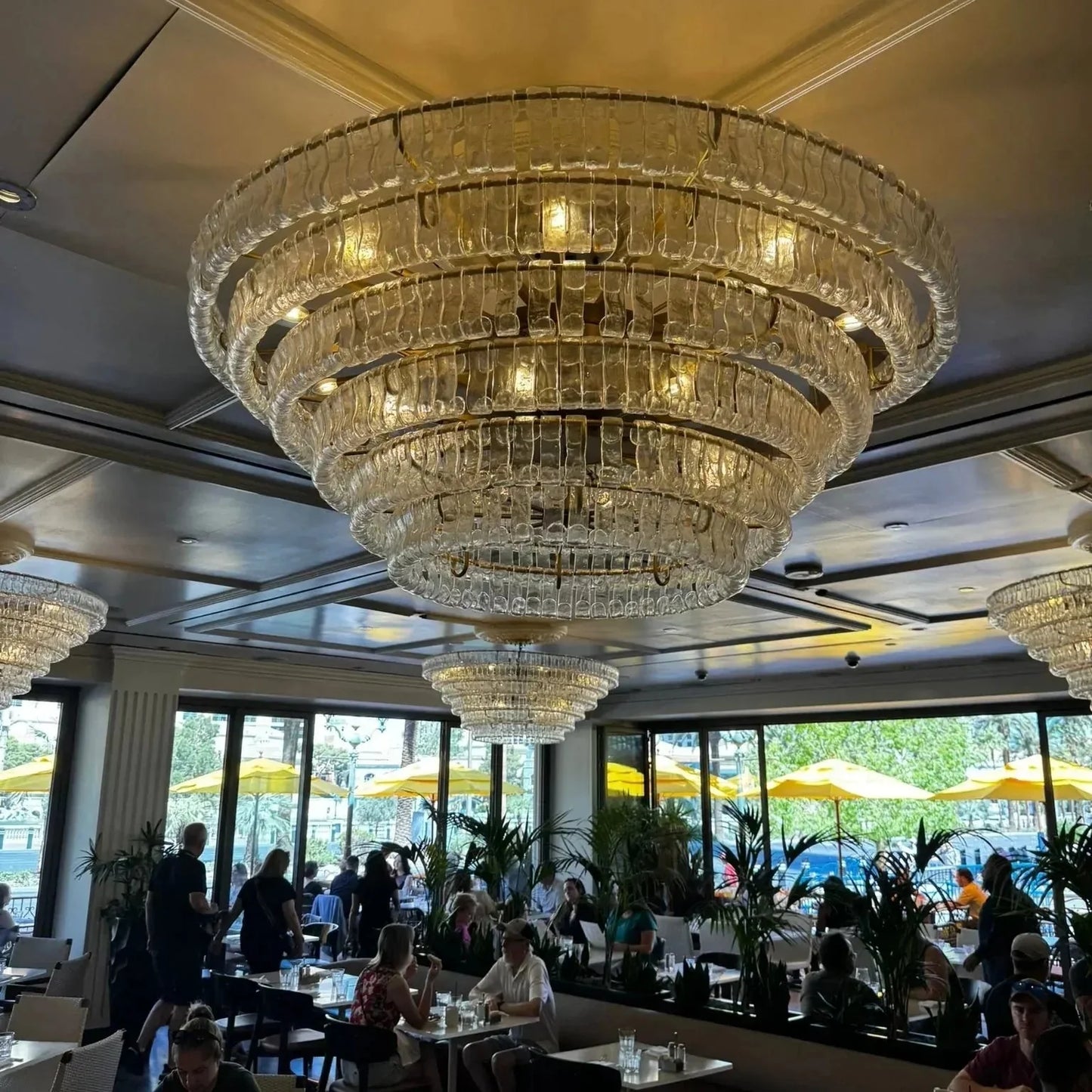 Ghiaccio Glass Round Chandelier 24" 36" 48" 60"