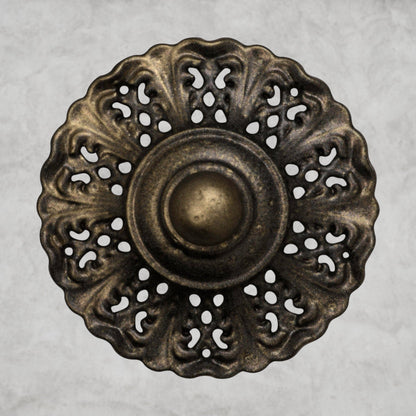 La Scala Chandelier 33"