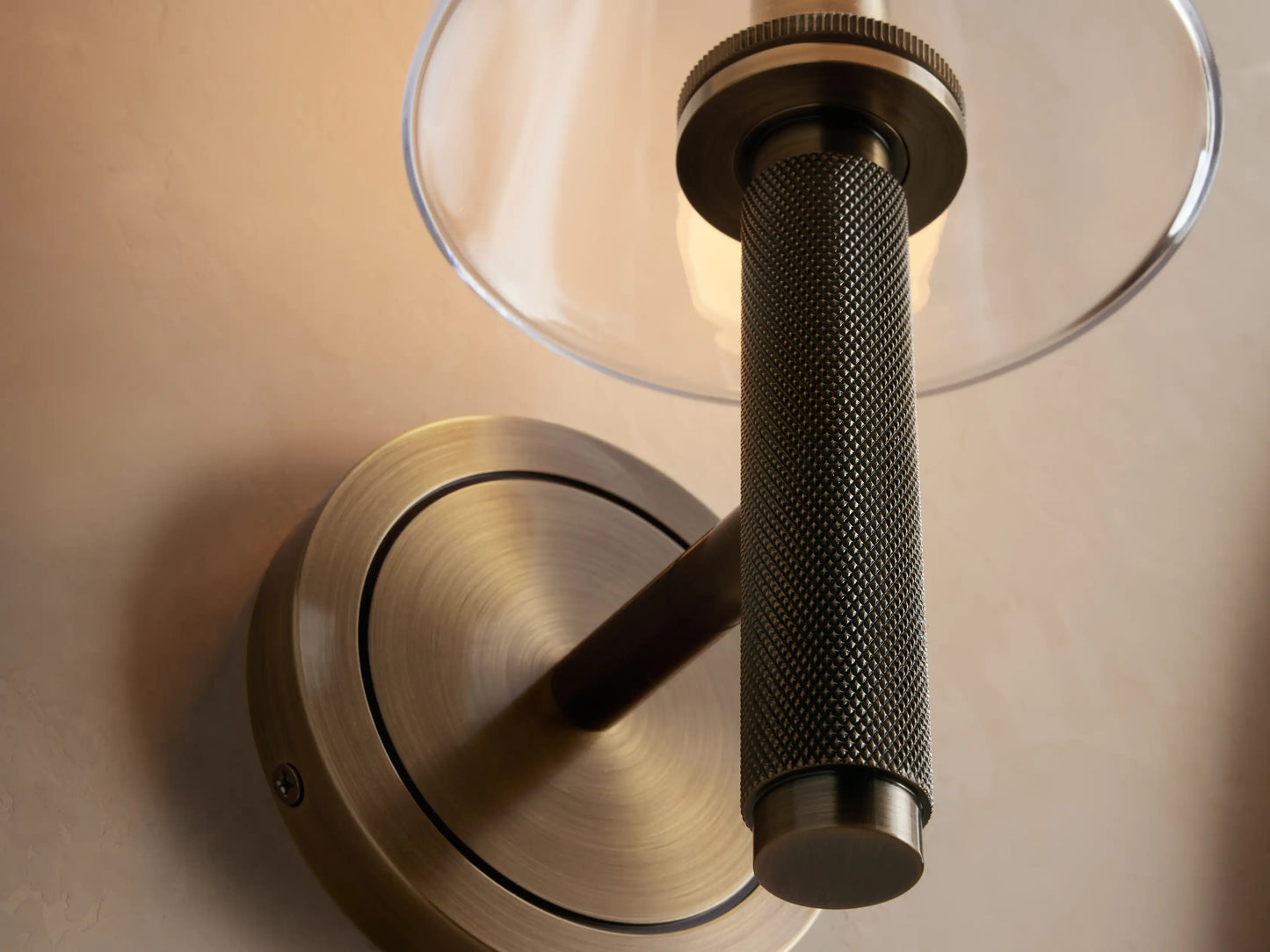 Monroe Sconce