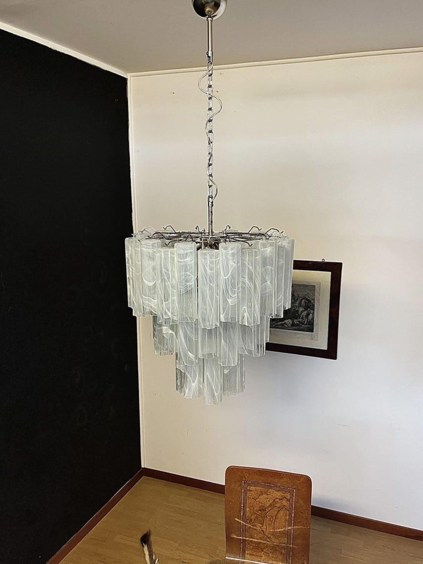 Murano Chandelier – 48 tubes – Alabaster White