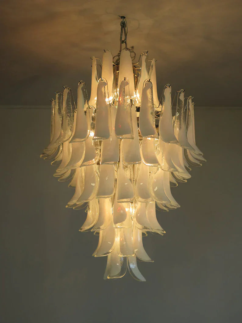 Muraano White/Transparent Chandelier 85 petals