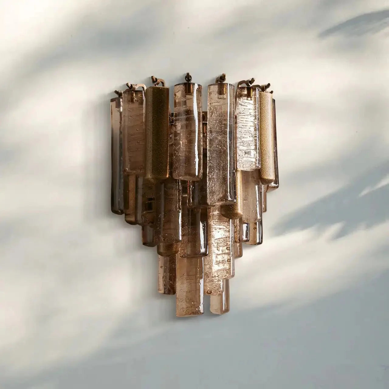 Neve Sconce