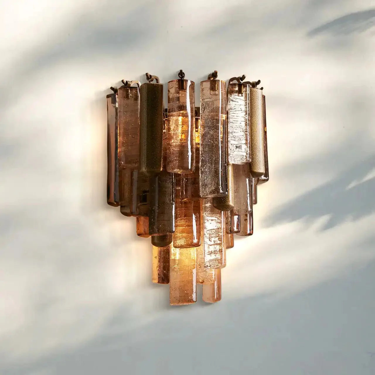 Neve Sconce