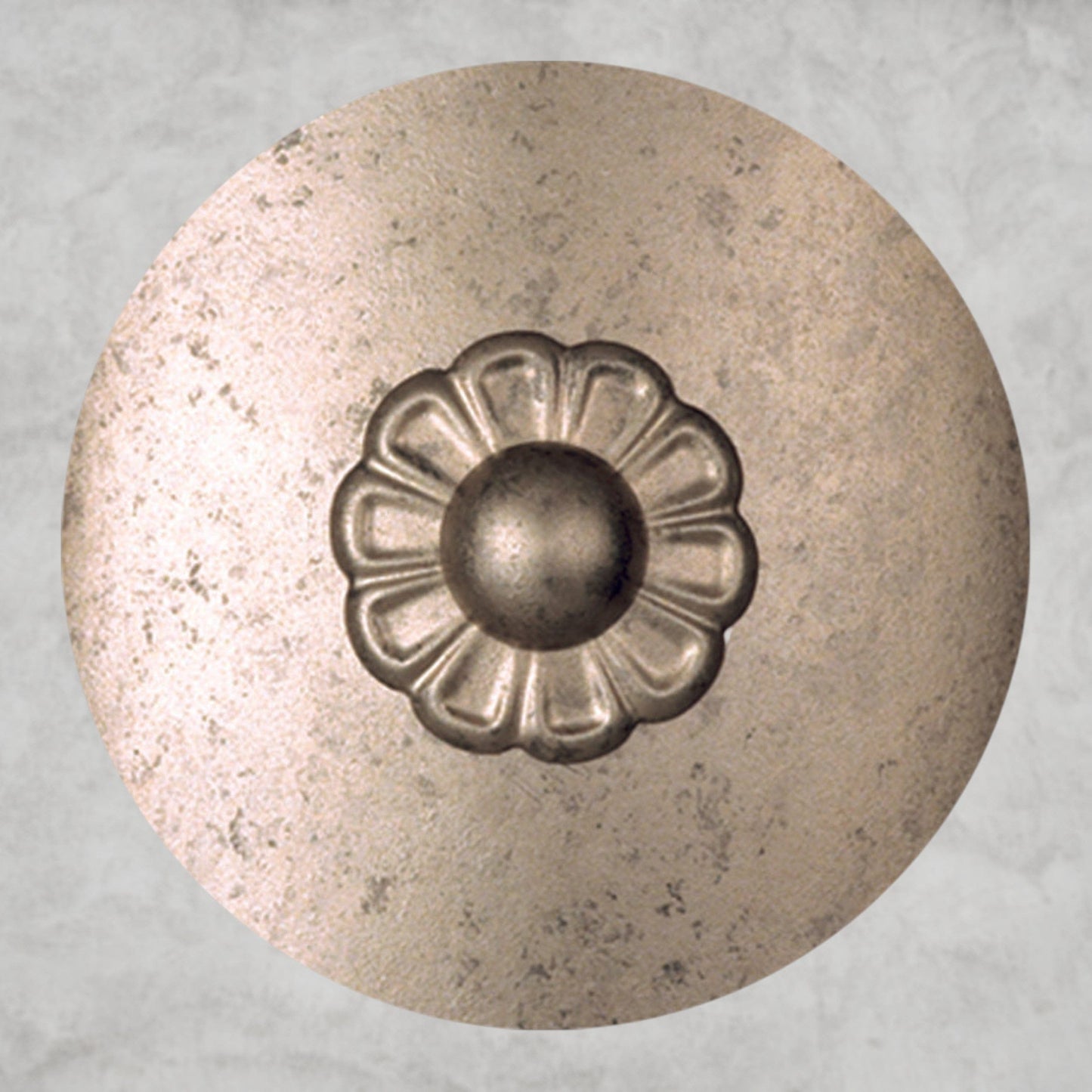 New Orleans Chandelier 36“