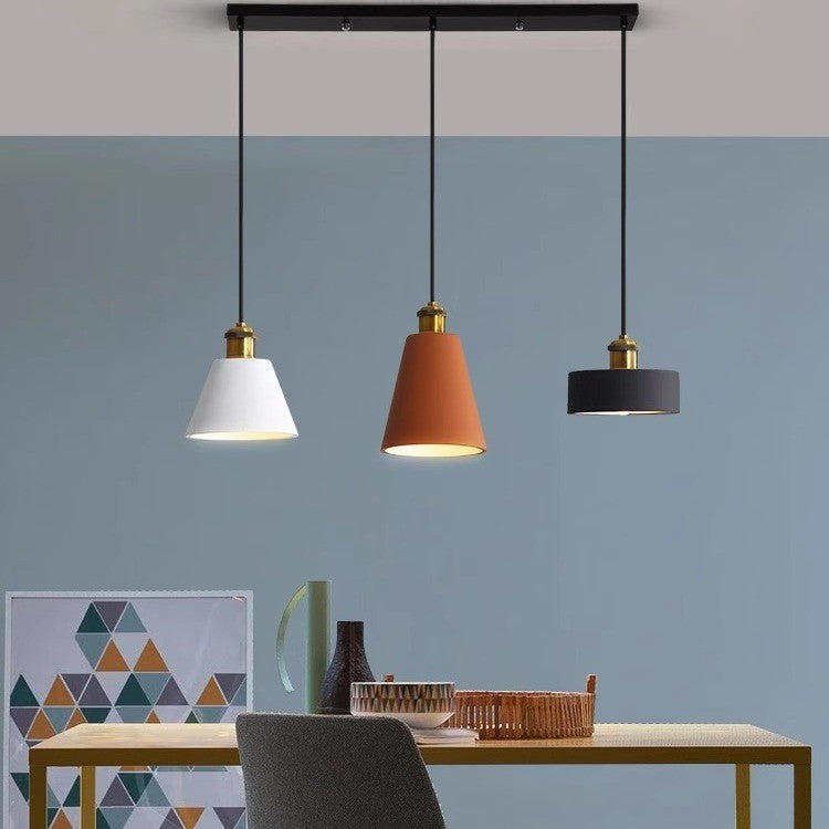 Nordic Simple Iron Pendant Light