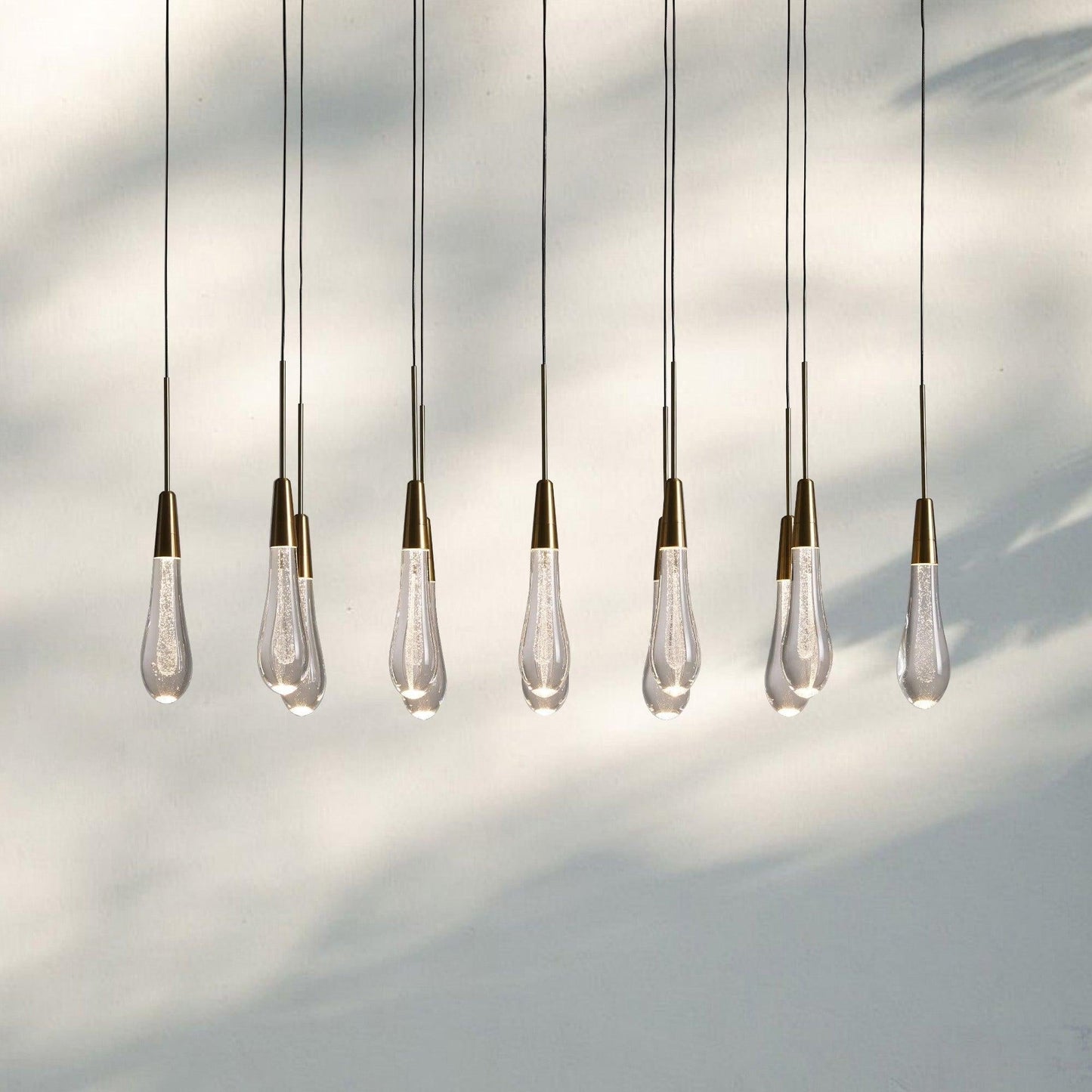 Soltaire Linear Chandelier - Seeded Glass Raindrop Pendant Lighting