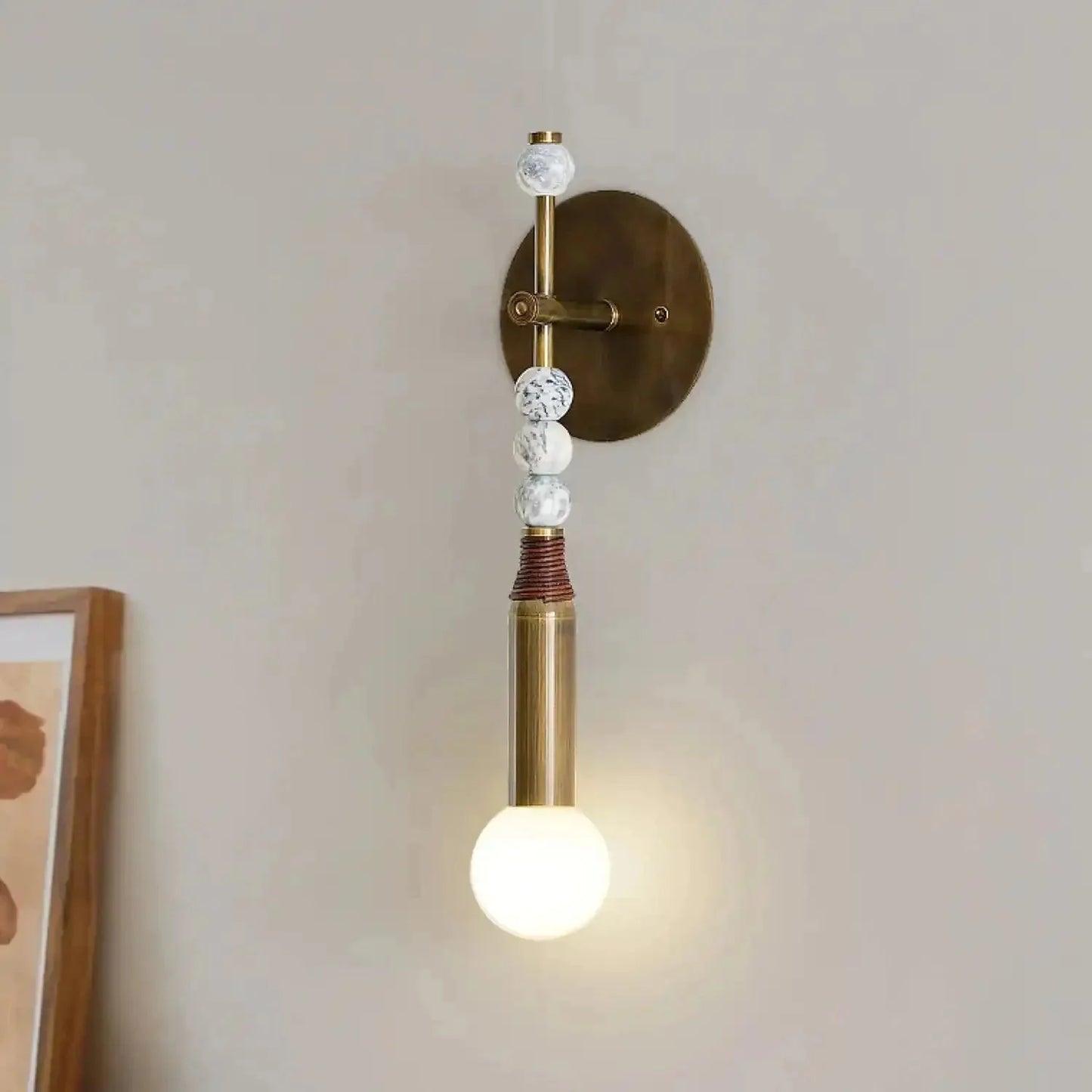Toam Wall Lamp