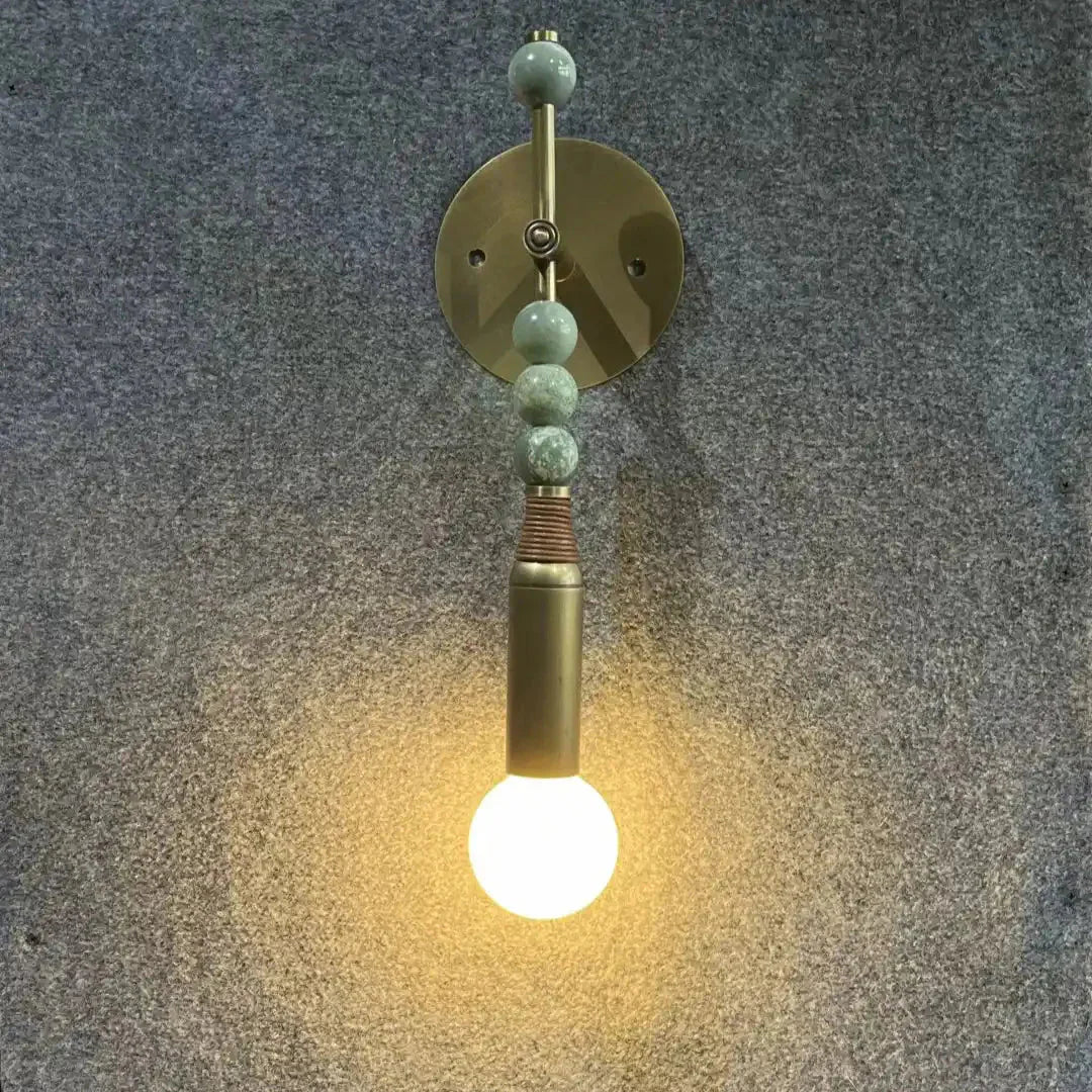Toam Wall Lamp