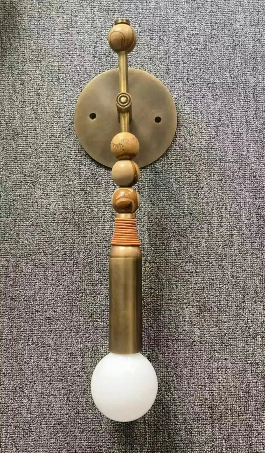 Toam Wall Lamp