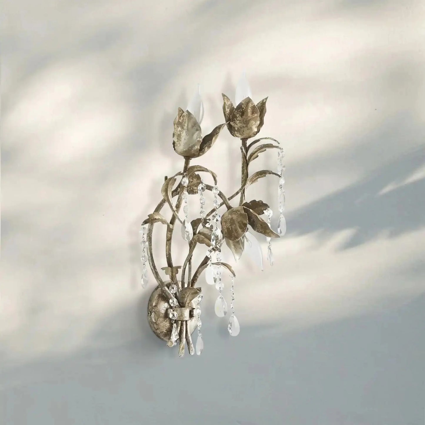 Viticcia 3-Light Wall Sconce